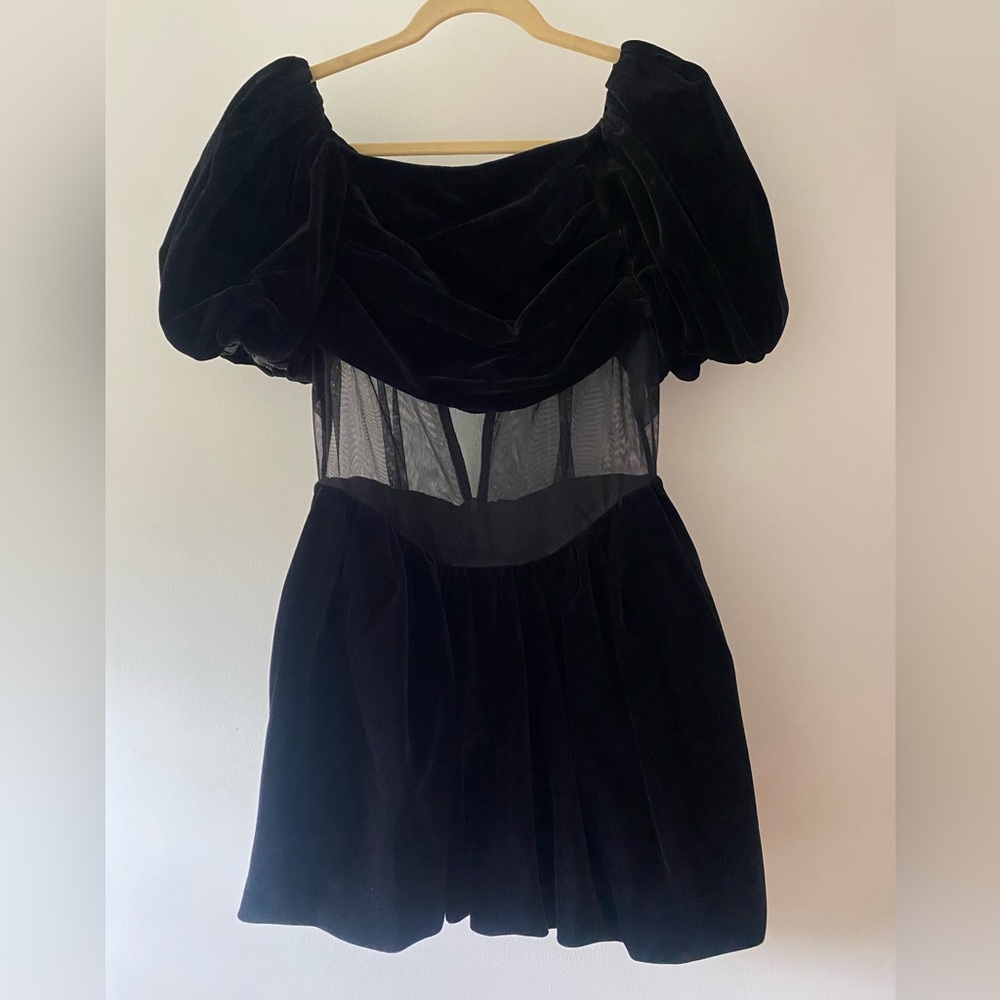 Simone Rocha Elegant Black Velvet Dress with Sheer Detail